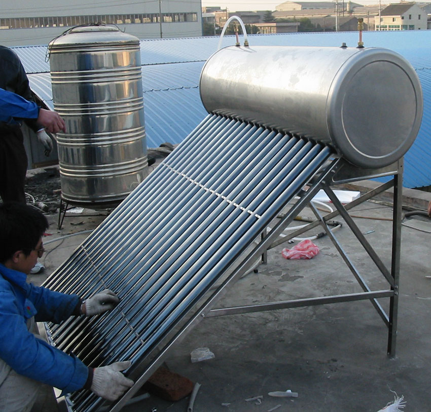 Copper coil Stainless Steel pressurized Solar water heater