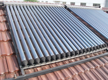 Rooftop Vacuum Tube Heat Pipe Solar Water Heater
